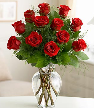 Images of valentines flowers in glass vase.PNG