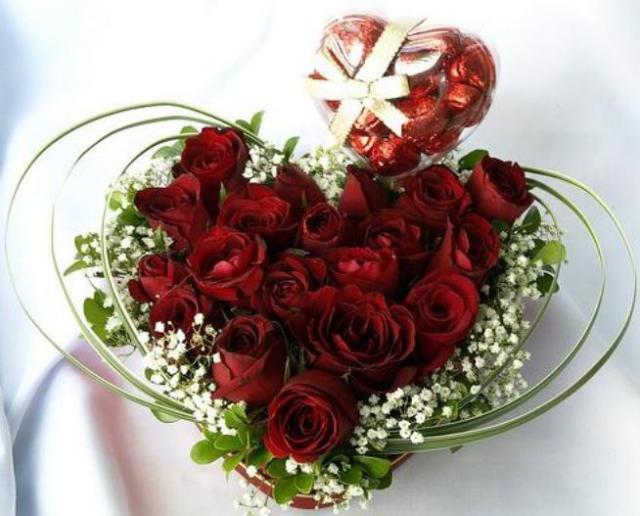 Heart Shaped Valentines Bouquet with Red Roses and White Flowers.JPG