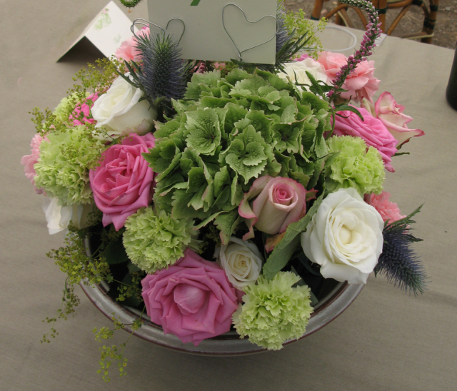 Beautiful wedding arrangement ideas picture.PNG
