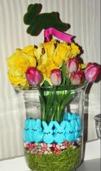 Unique Easter flowers and candy center piece pictures.JPG