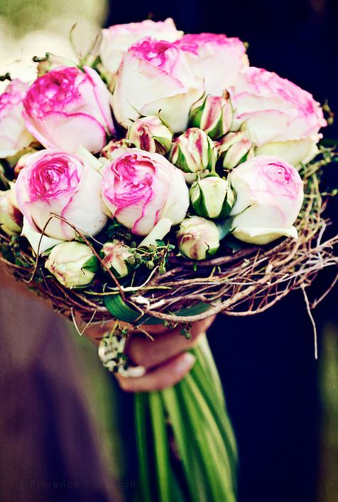 Nest rose unique wedding bouqet pictures.JPG