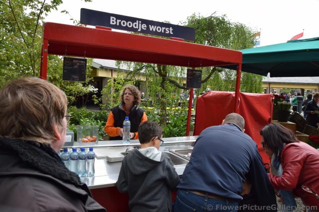 Dutch Hot Dog Stand @ Keukenhof Gardens.jpg