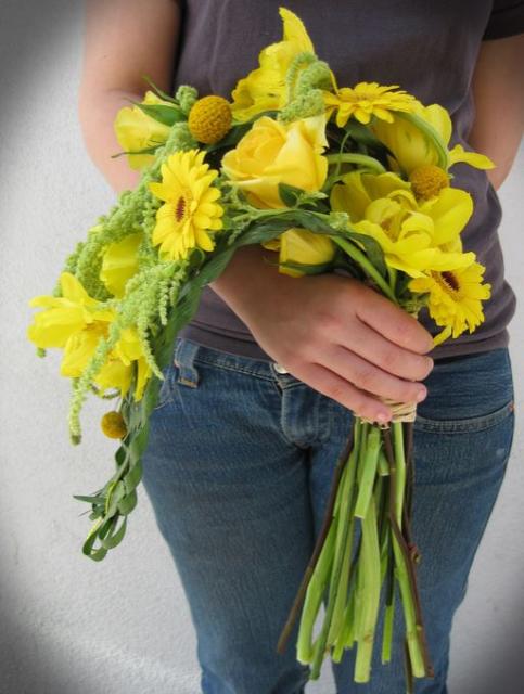 Unique wedding bouquet with yellow flowers pictures.JPG