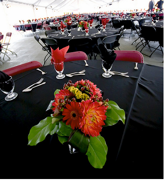 Wedding table arrangement photo.PNG