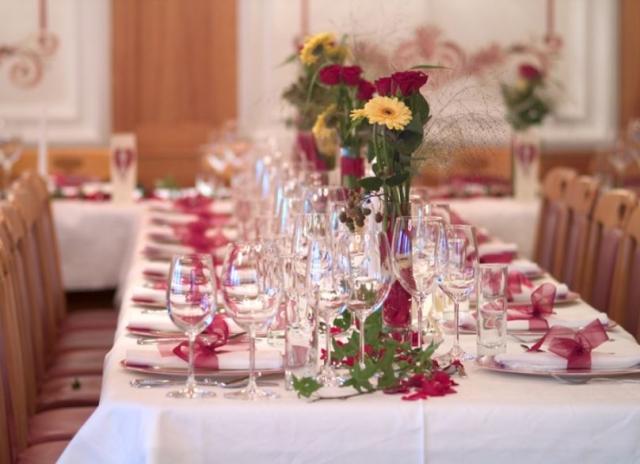 Cheap wedding table centerpieces pictures.JPG