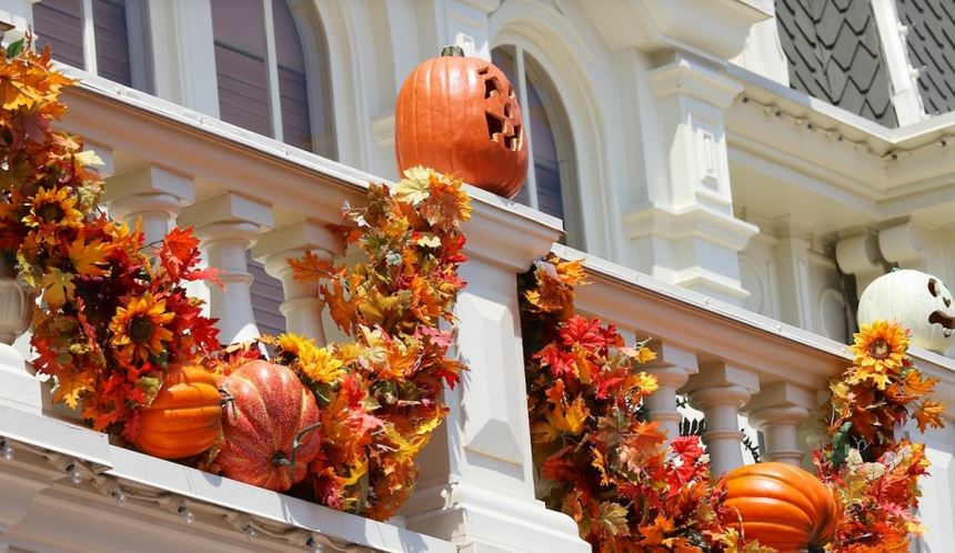 Halloween outdoor decoration ideas photo.JPG
