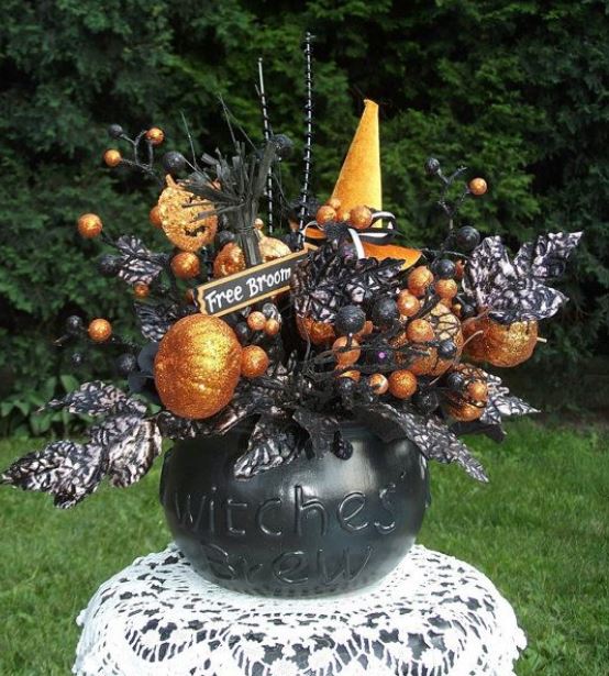 Witch theme centerpiece ideas images.JPG