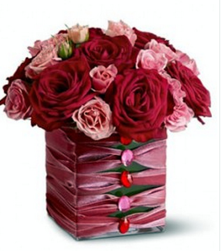 Valentines Day center pieces.PNG