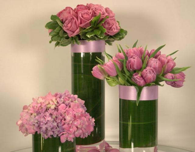 Chic wedding arrangements with purple pink flowers