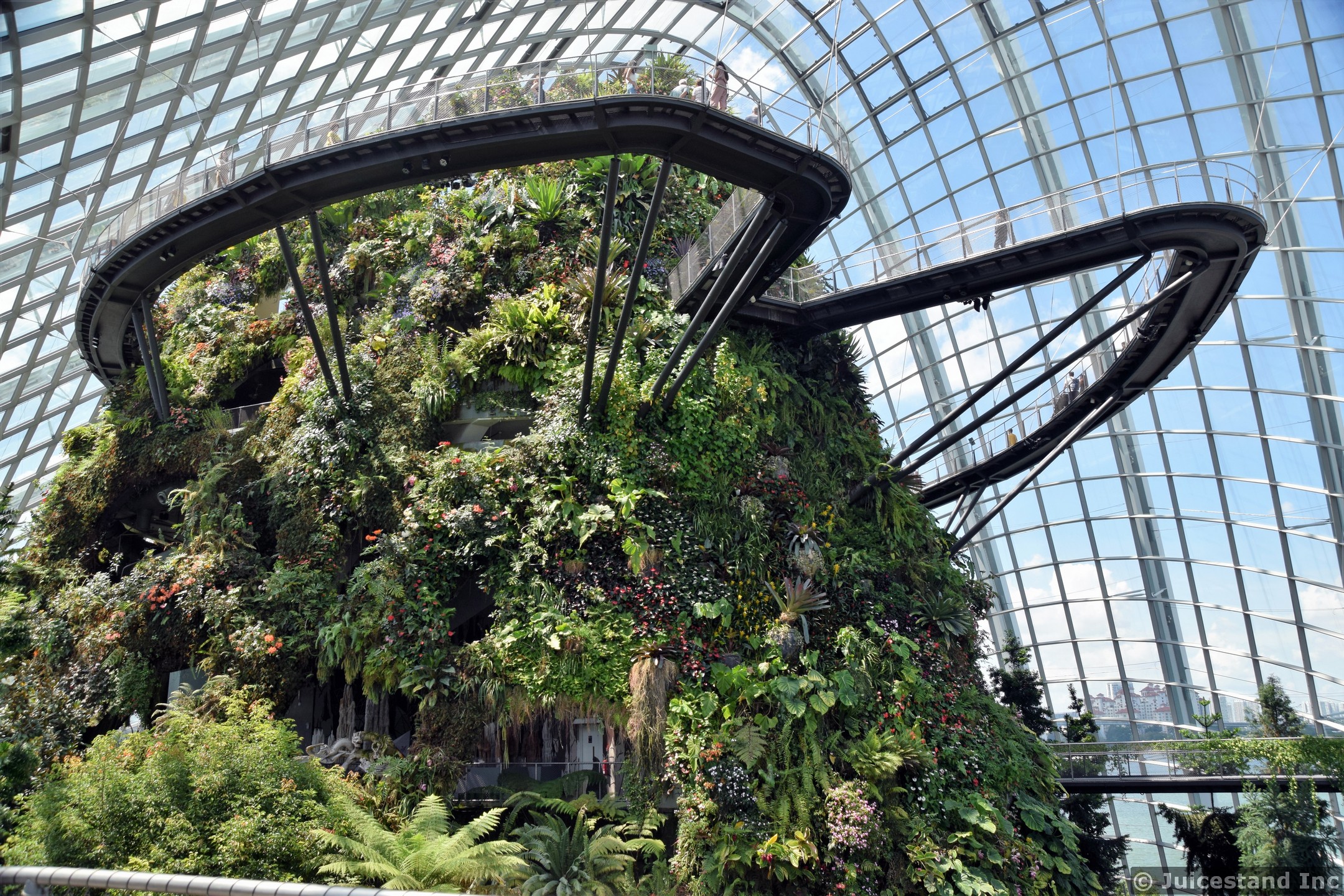 Cloud Walk Gardens by the Bay