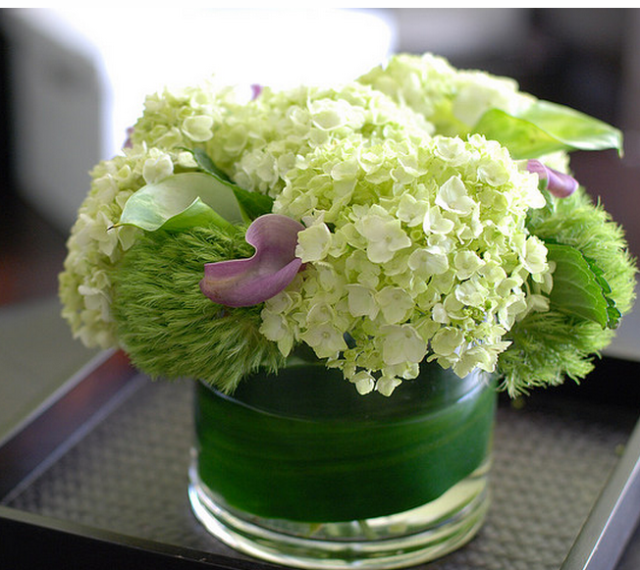 Modern wedding centerpiece pictures.PNG