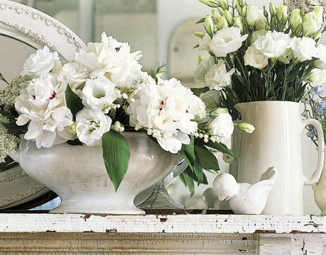white floral arngement