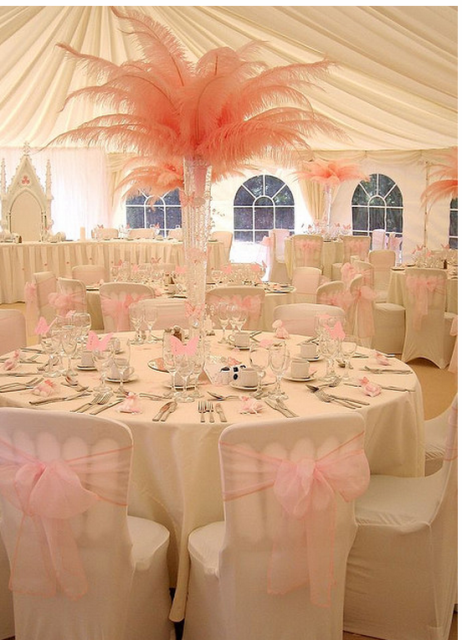 Pink feather centerpiece for weddings.PNG