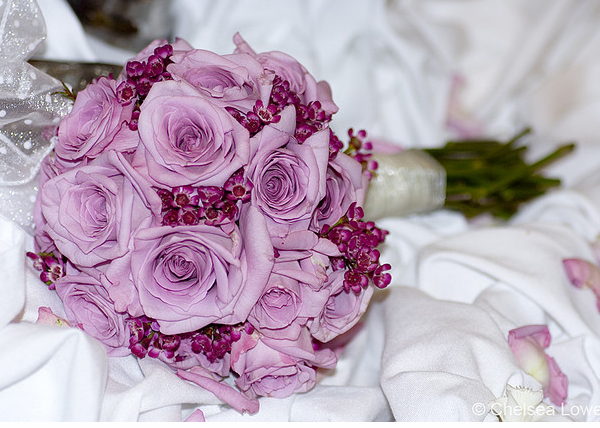 Puple roses bouquets for weddings.PNG