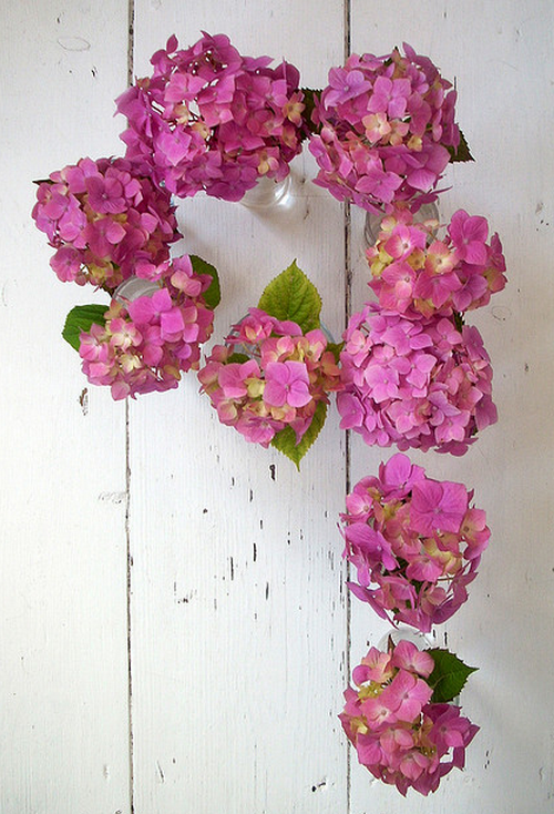 Birthday flowers in pink arranged in number 9.PNG