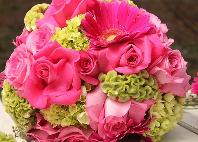 Bright color flowers bouquet for weddings.PNG