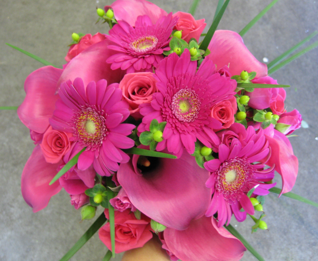 Green and hot pink wedding bouquet pictures.PNG