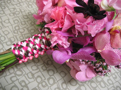 bright pink bridal bouquet picture.jpg