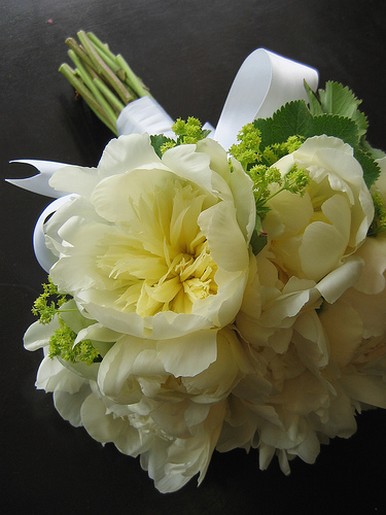 peonies wedding bouquet photo.jpg