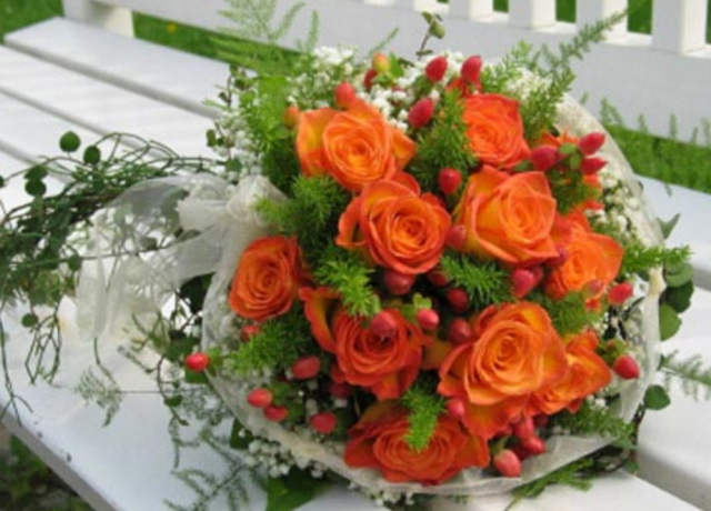 Orange bridal bouquet photos.PNG