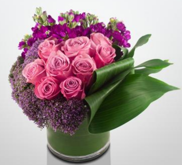 Trendy center piece for weddings.PNG