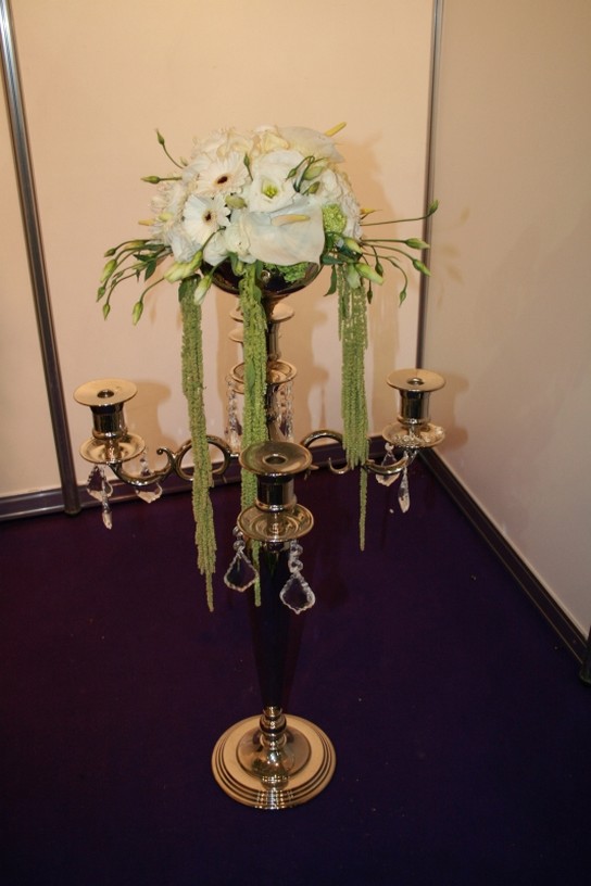 center pieces for wedding.jpg