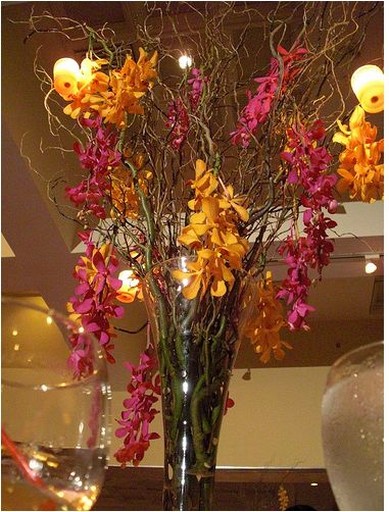 wedding floral center piece photos.jpg