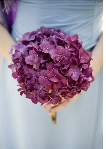 picture of bright color flowers Bridesmaids bouquets.jpg